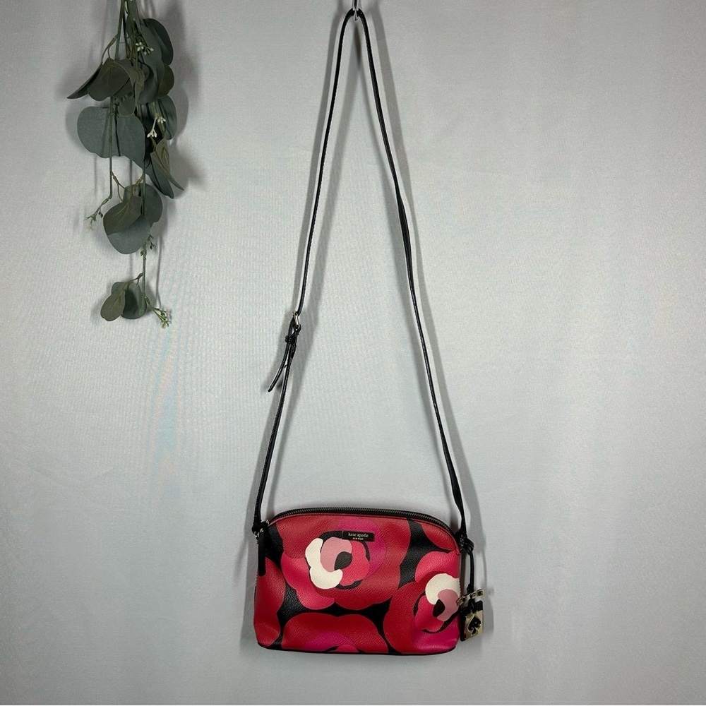 Kate Spade | Leather Floral Crossbody Red Black